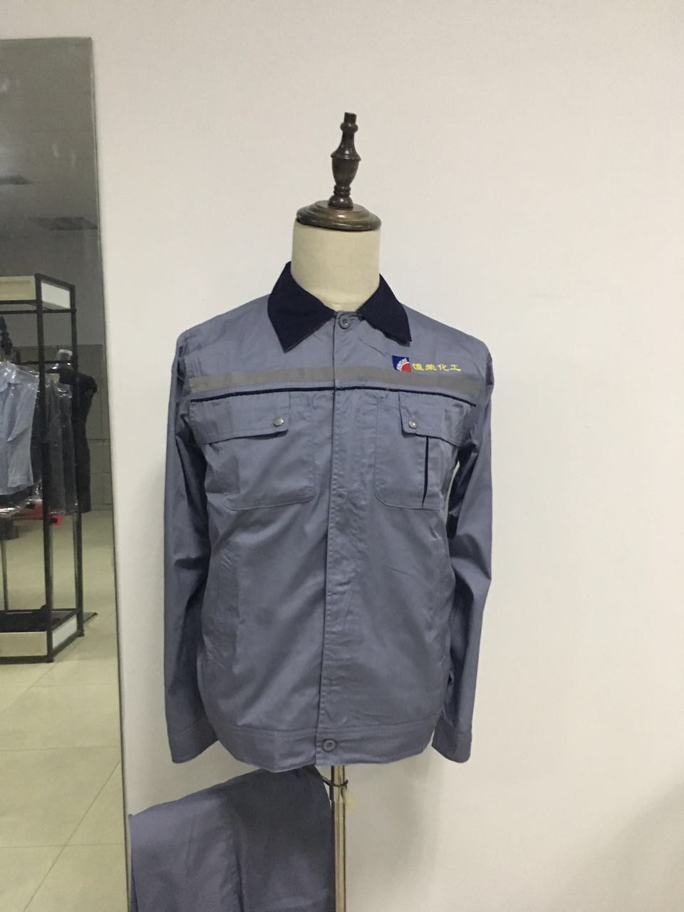 恒荣化工工作服定制交付图片(pic2)